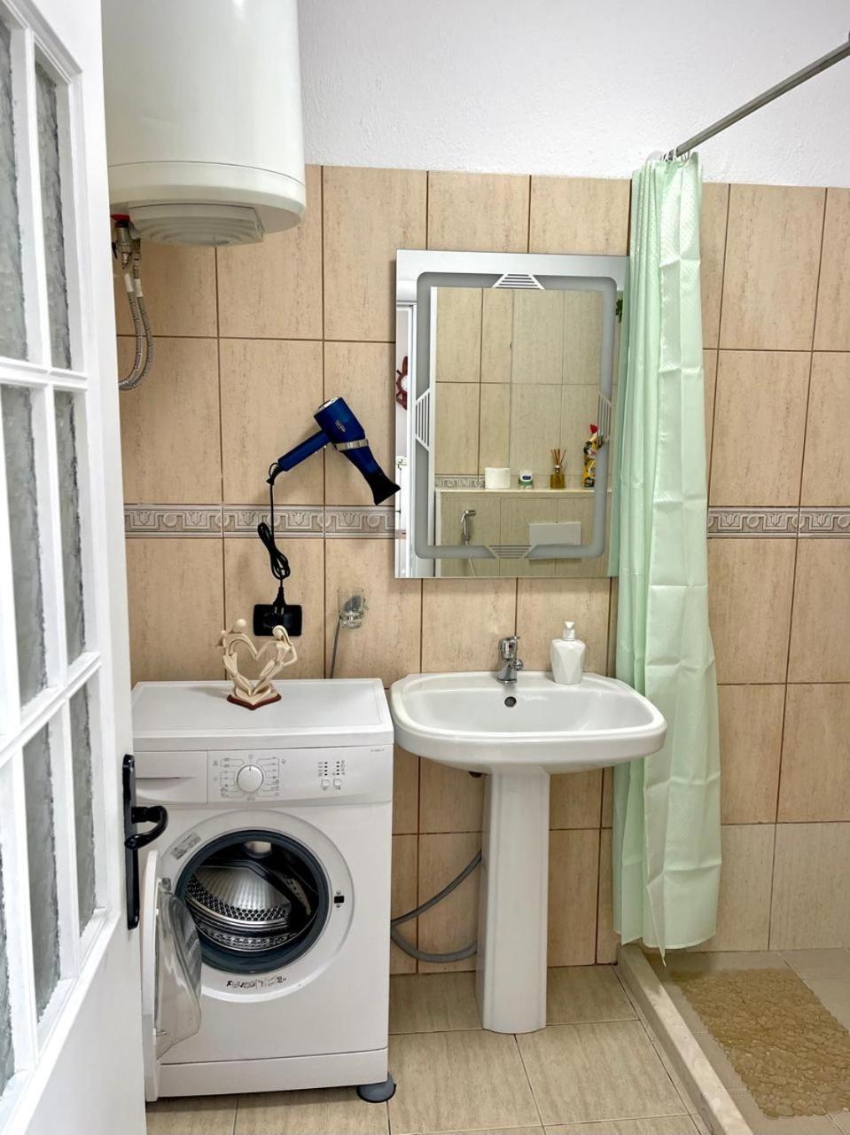 Flex Apartment Tirana Exterior foto